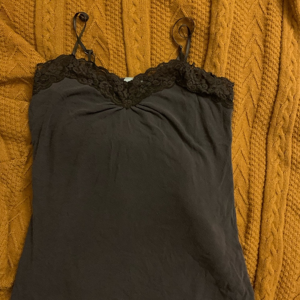 brown tank top